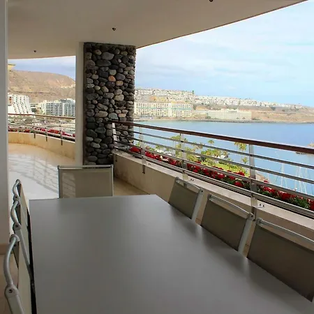 Puerto Anfi- Luxury- Penthouse- Sleeps 9- Amazing Sea Views Aparthotel